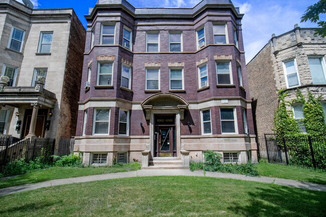 Primary Photo - 6362 S Greenwood Ave