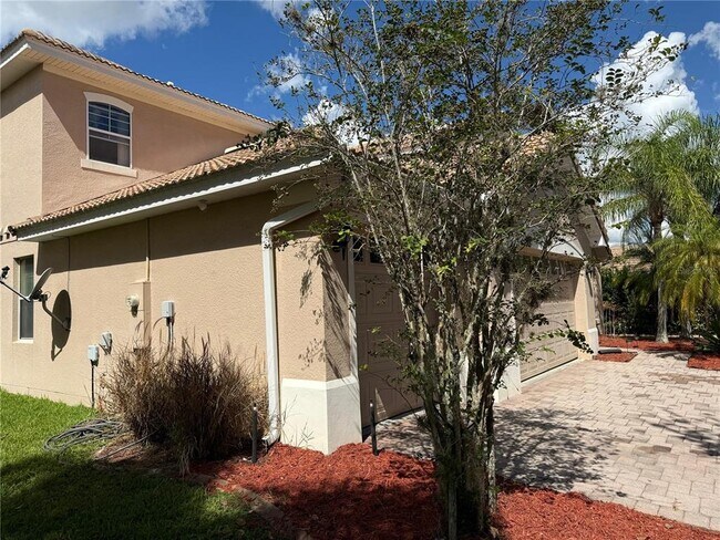 Building Photo - 3811 Eagle Isle Cir