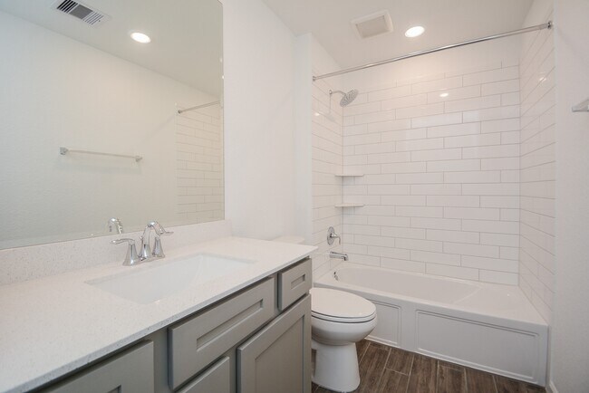 Building Photo - 571 Dry Fork Ln