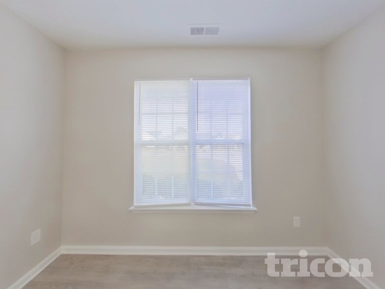 Building Photo - 5805 Carolina Manor Ct