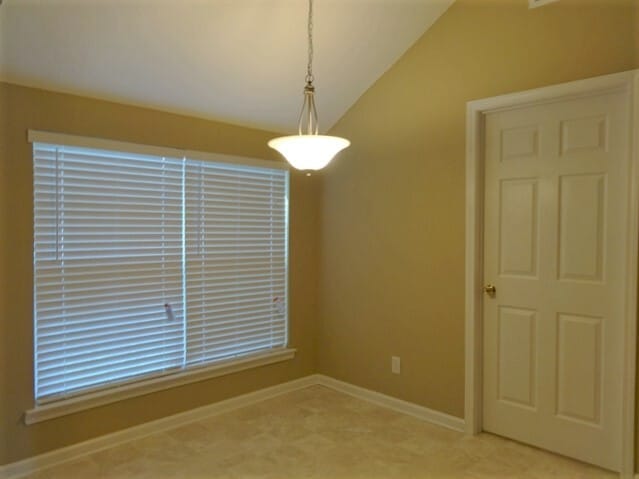 Building Photo - 107 Kaylin Ct
