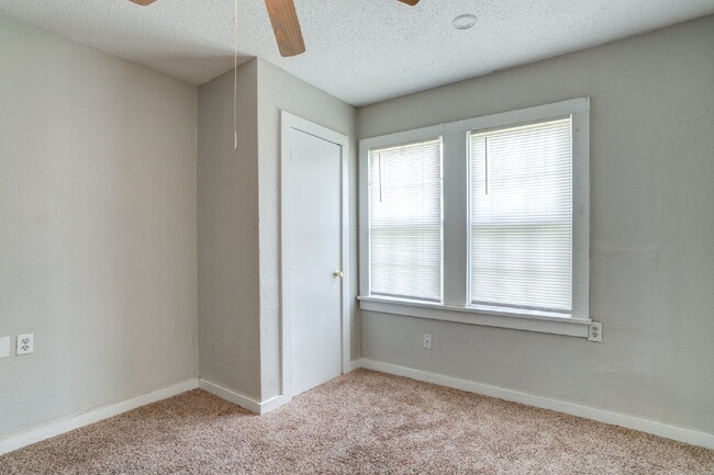 Building Photo - 3 Bedroom House in Heart of Lubbock