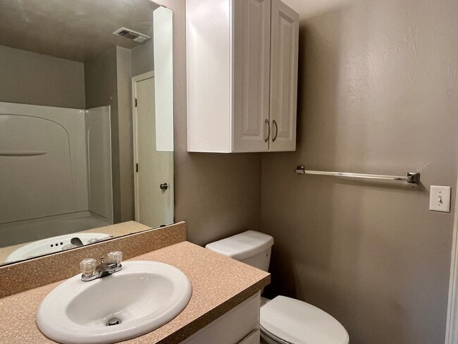 Building Photo - Cute 3 Bed, 2 Bath In Deer Creek Schools