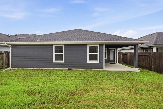 Building Photo - 31814 Hallington Hl Ln