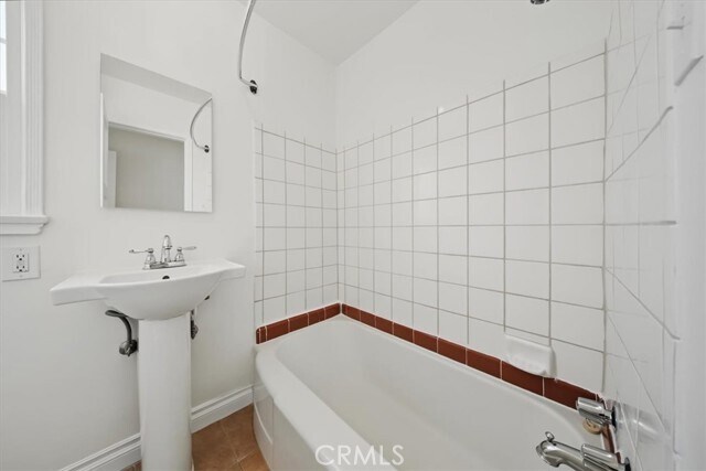 Building Photo - 4475 W 59th Pl