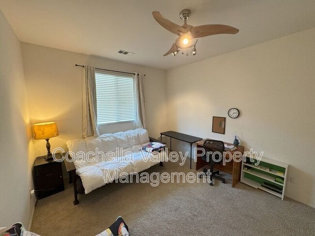 Building Photo - 1290 Esperanza Trail