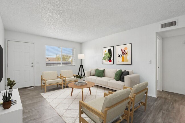Interior Photo - Two | Five Greenway Apartments