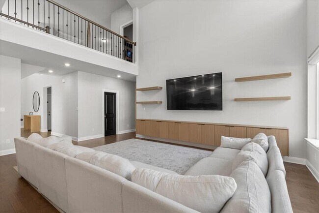 Building Photo - 1317 Highwater Dr