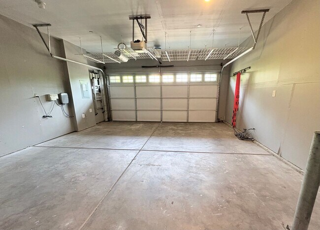 Building Photo - 34822 SE Jacobia St