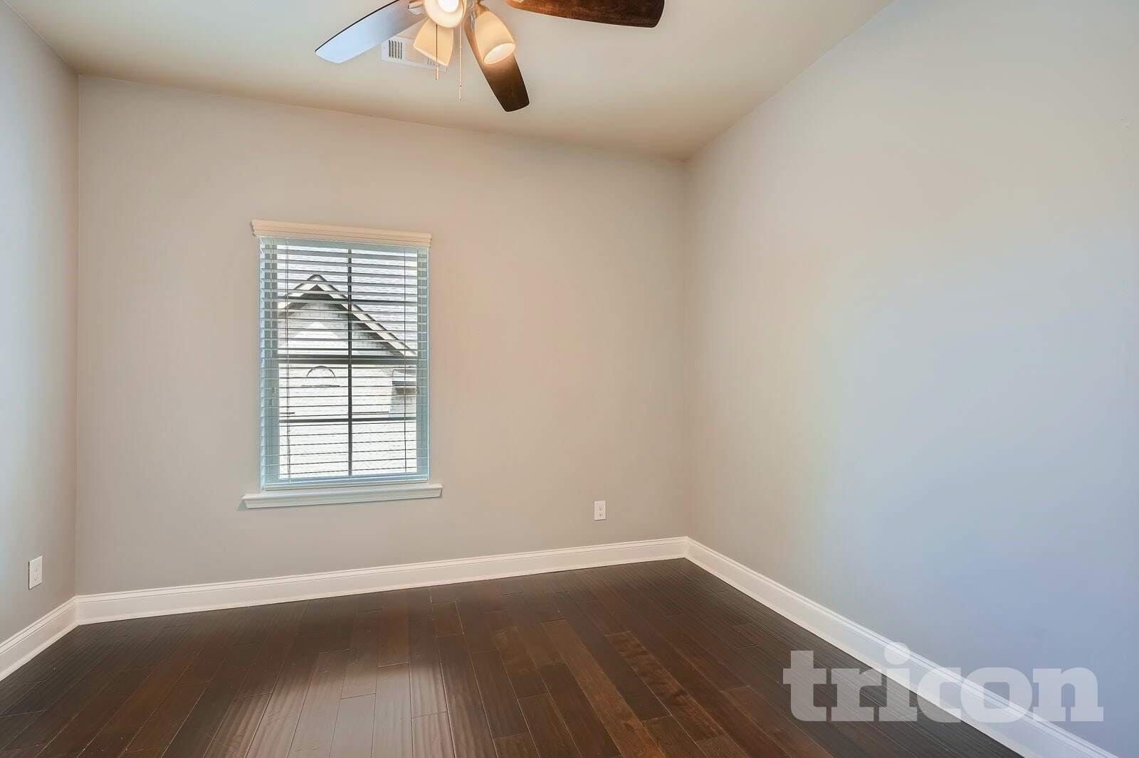 Building Photo - 616 Luckett Ct