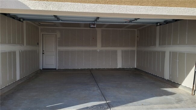 Building Photo - 1141 Aspen Dr