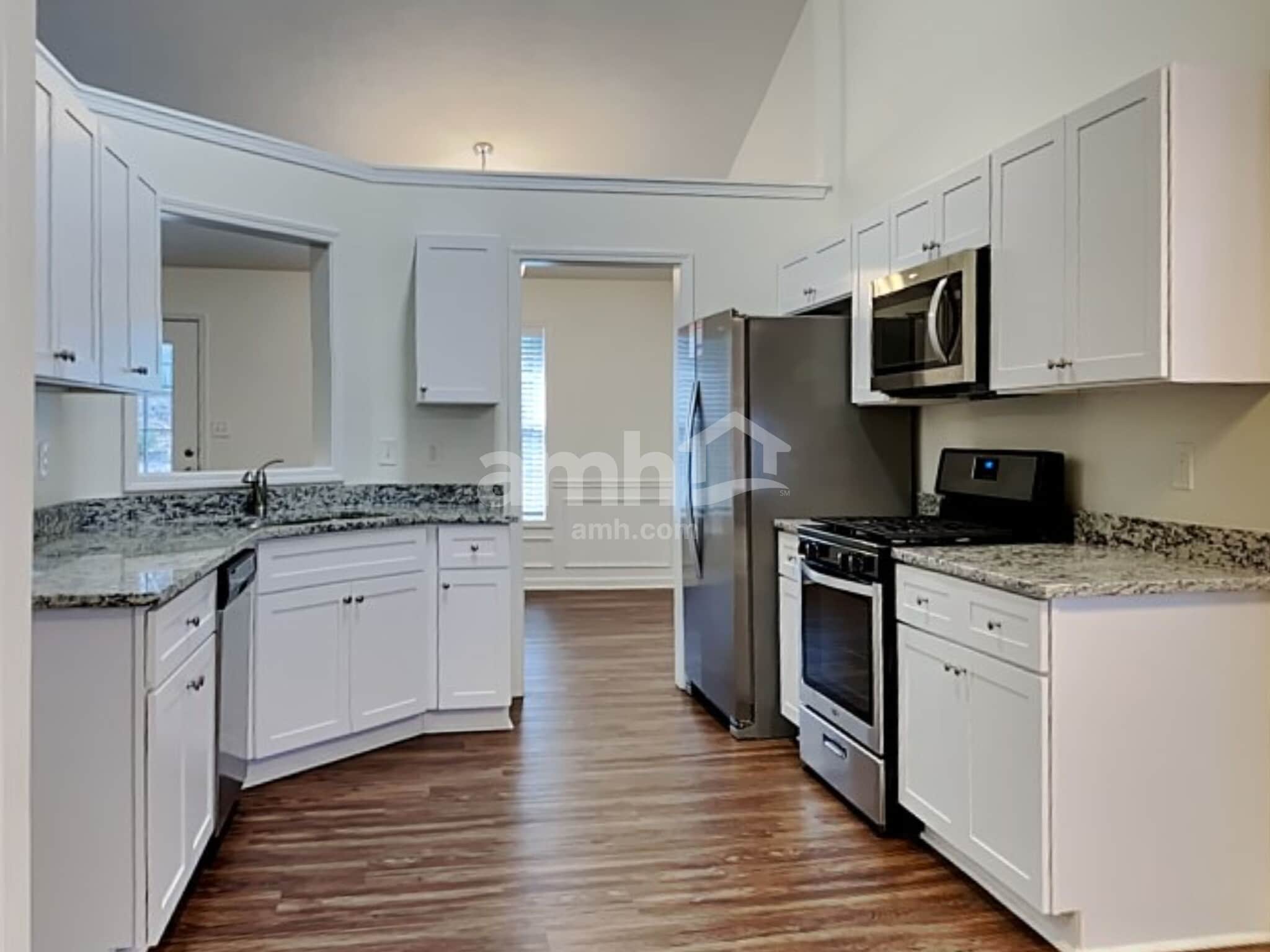 Building Photo - 1755 Heatherton Rd