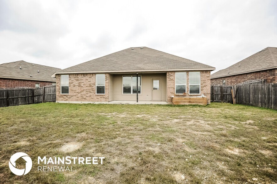 Building Photo - 213 Kennedy Dr