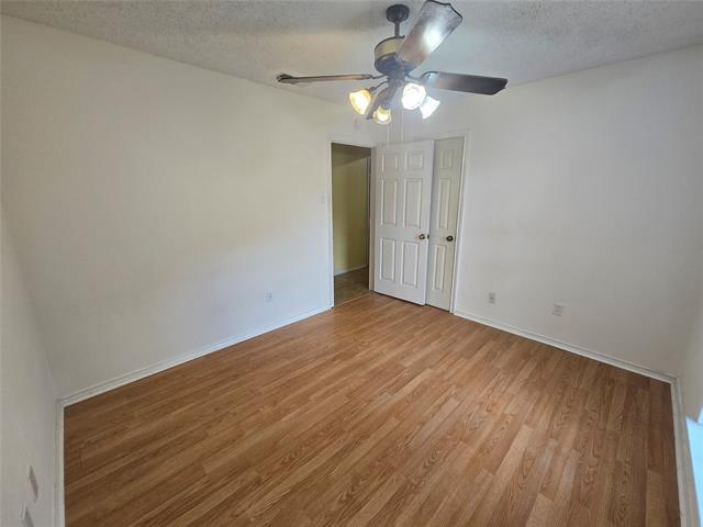 Building Photo - 925 Shell Ln