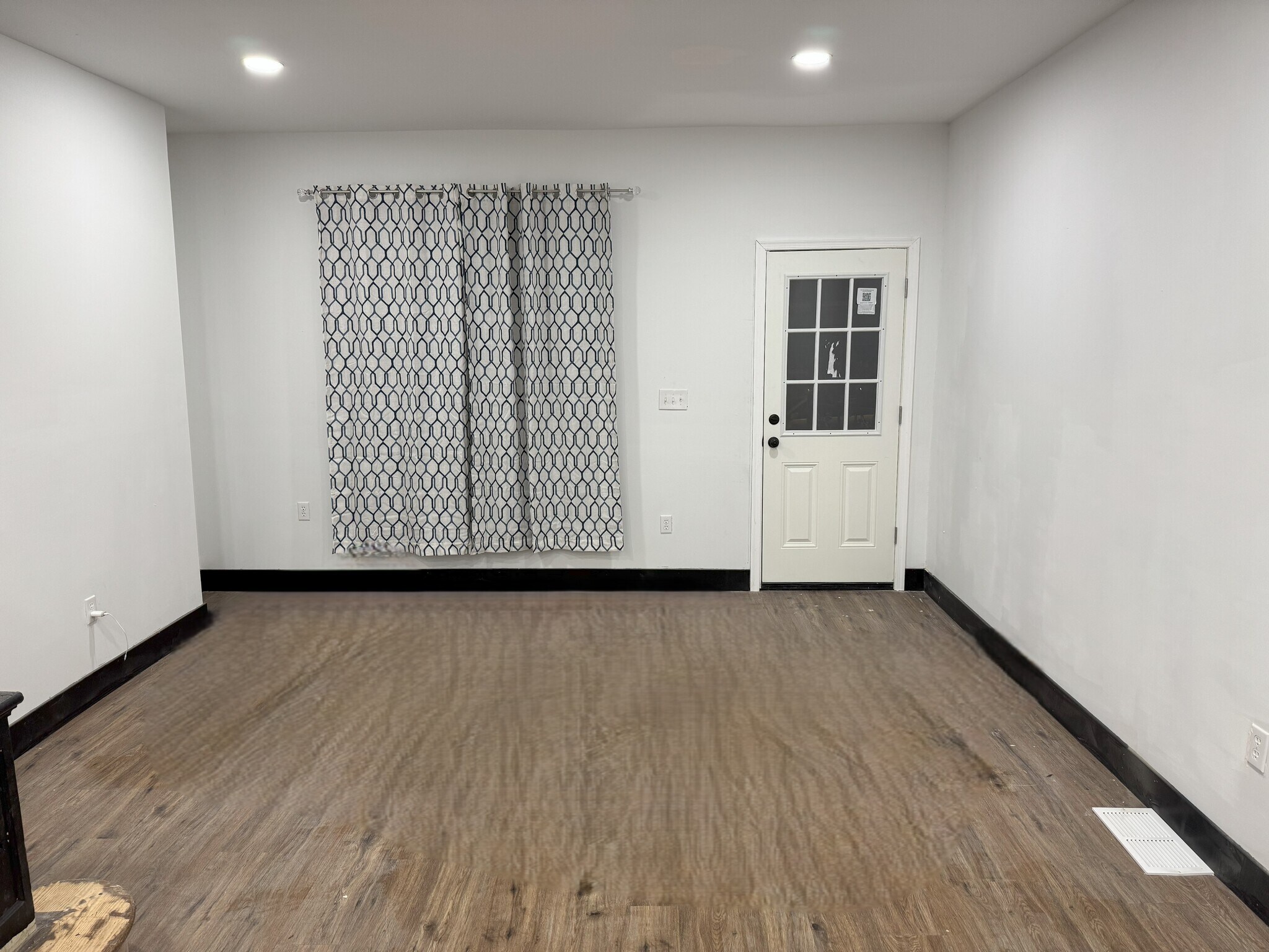 Building Photo - 919 S 50th St