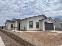 Building Photo - 553 Osier Dr