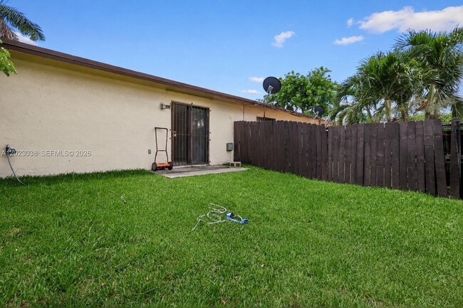 Building Photo - 28214 SW 143rd Ct