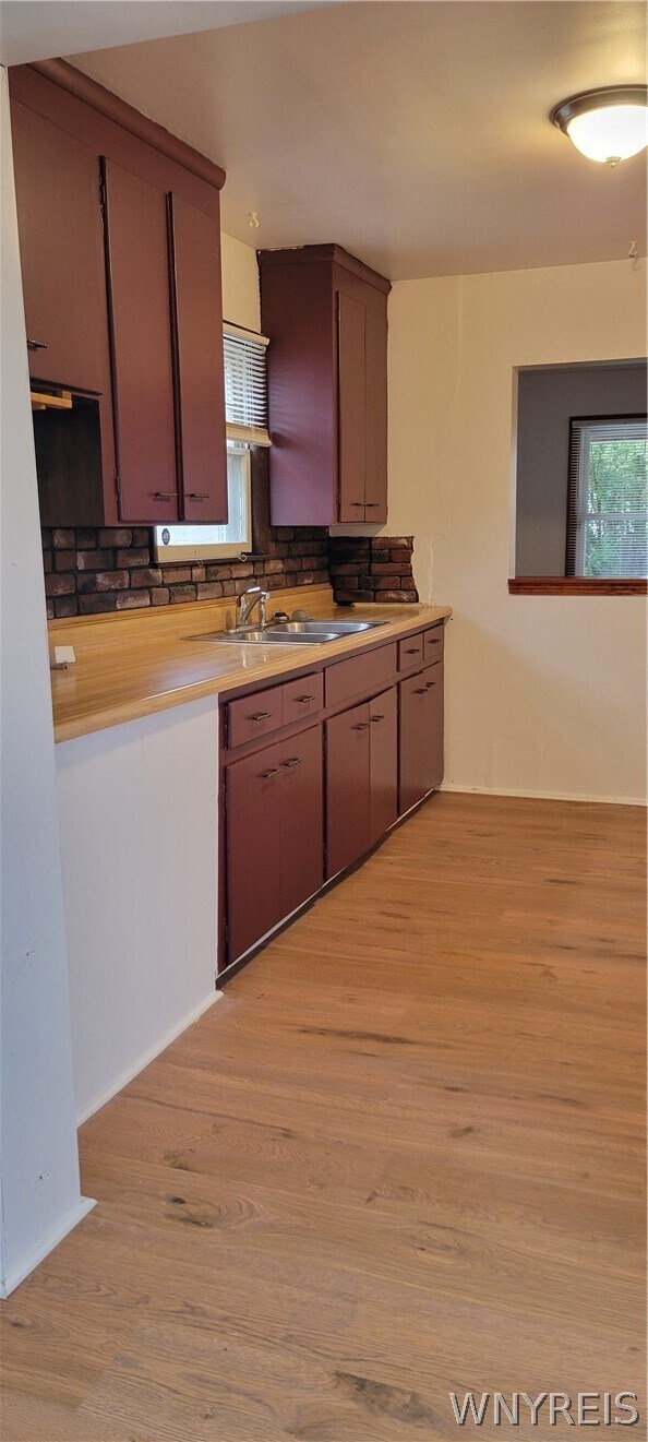 Building Photo - 3563 Sherwood Ave