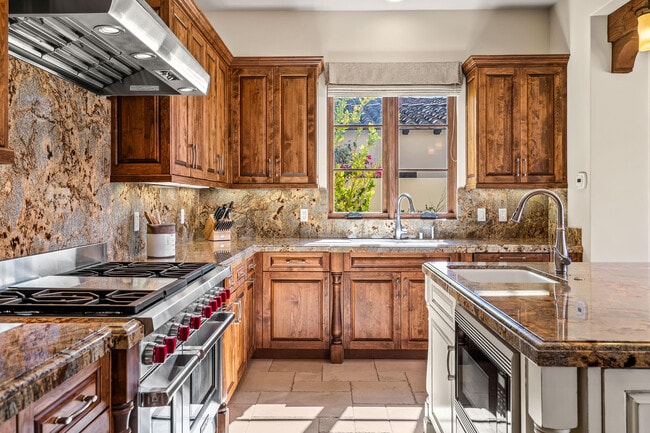 Building Photo - 43 Mount San Jacinto Cir