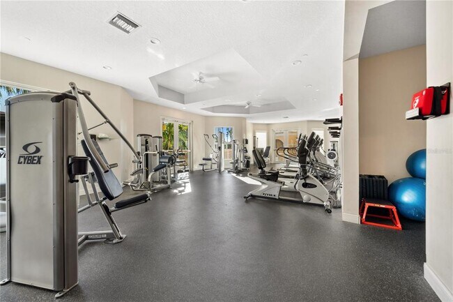 Building Photo - 515 5th Ave NE