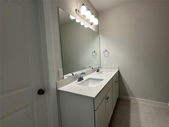 Building Photo - 18020 Lantana Loop
