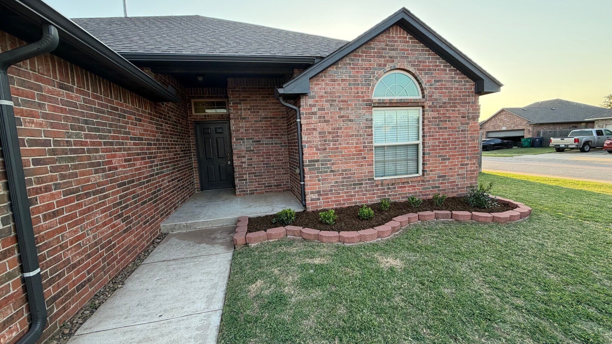 Building Photo - 2401 Chadsford Ln