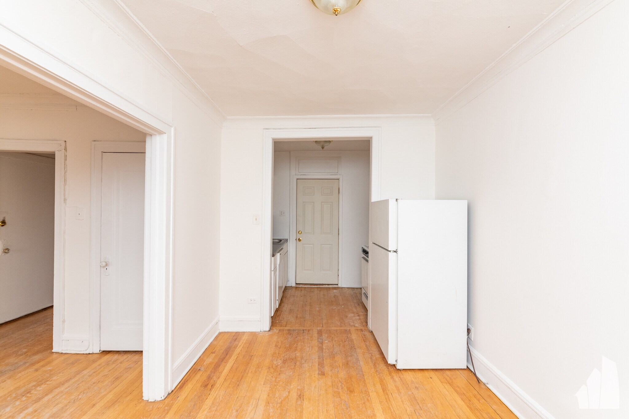 Building Photo - 4414 N Whipple St