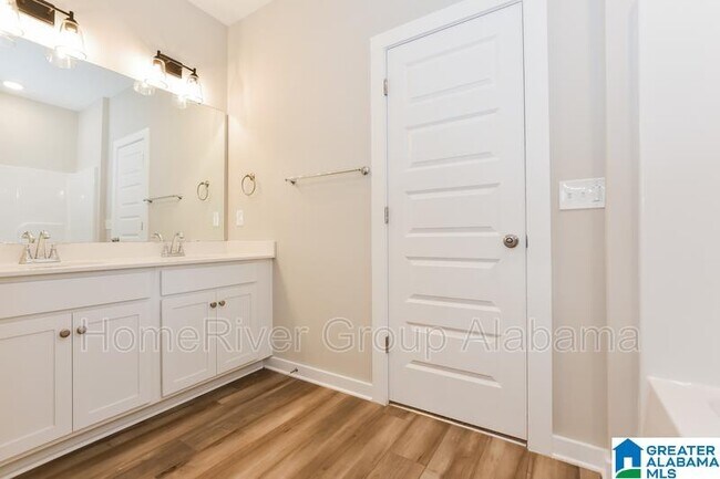 Building Photo - 221 John Harold Dr