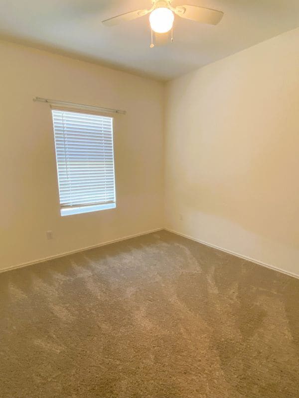 Building Photo - 13604 Buckalew St