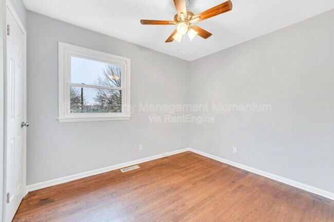 Building Photo - 603 E Greenwood St