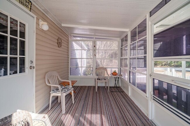 Building Photo - 2671 Oscar Harvey Rd