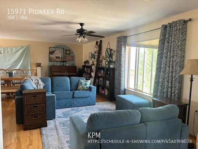 Building Photo - 15971 Pioneer Rd