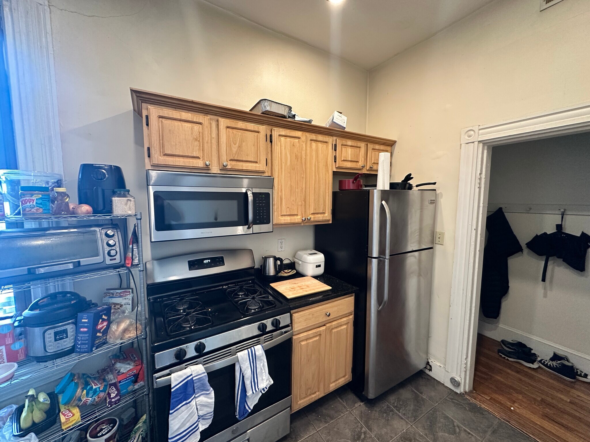 Building Photo - 1451 Tremont St