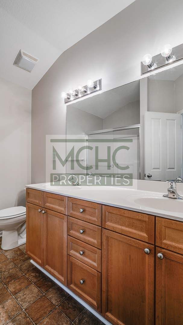 Building Photo - 7707 W 158th Terrace