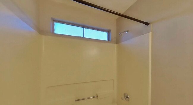 Building Photo - Modern 3-Bedroom Sanctuary in a Sought-After Location