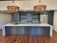 Building Photo - 307 W Main St