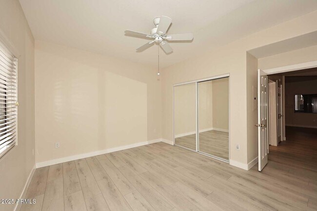 Building Photo - 15050 N Thompson Peak Pkwy