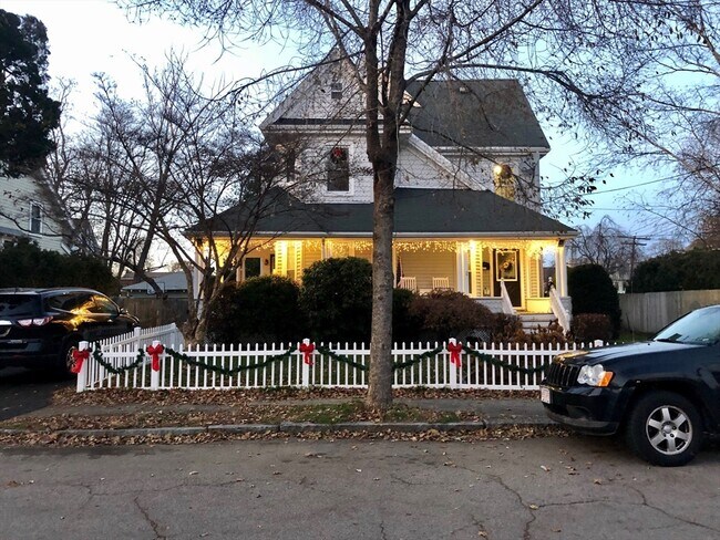 Primary Photo - 214 Billings St