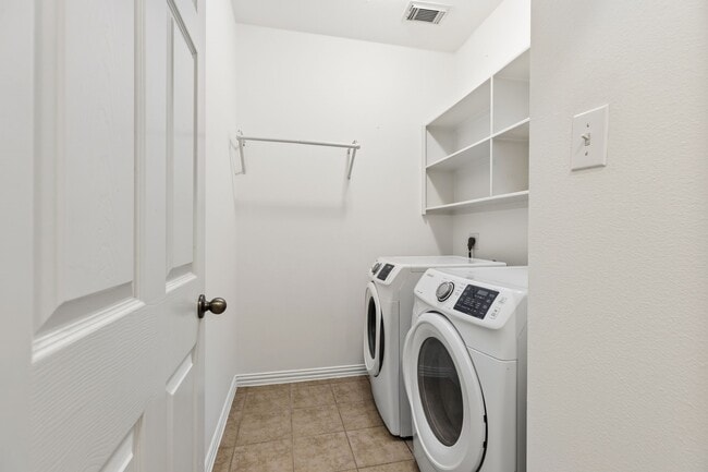 Building Photo - 5315 Barleycorn Ln