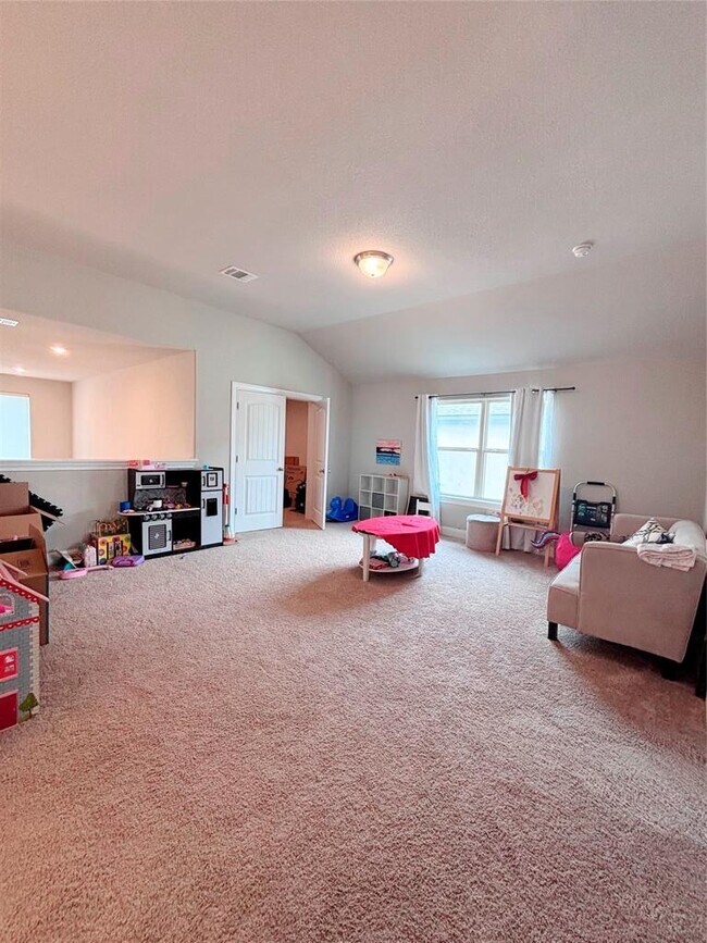 Building Photo - 5408 La Canada Wy