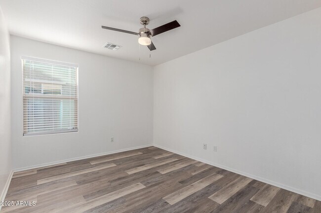 Building Photo - 231 S 197th Ave