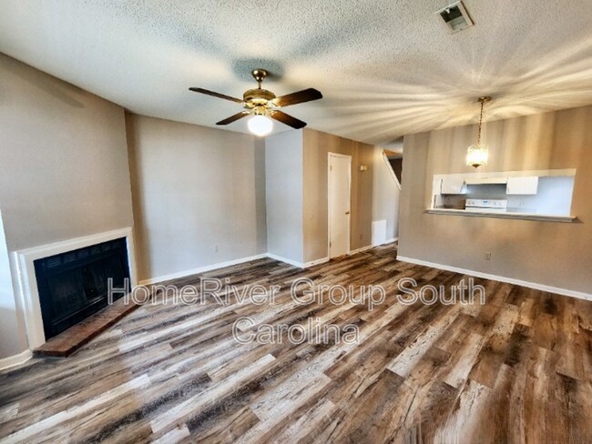 Building Photo - 108 Springwoods Lake Point
