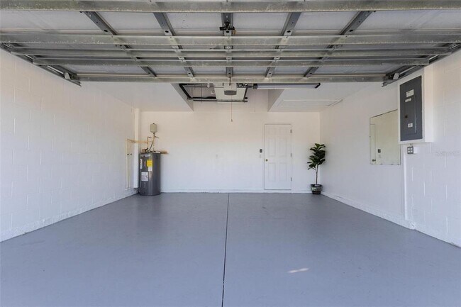 Building Photo - 4 La Mancha Dr