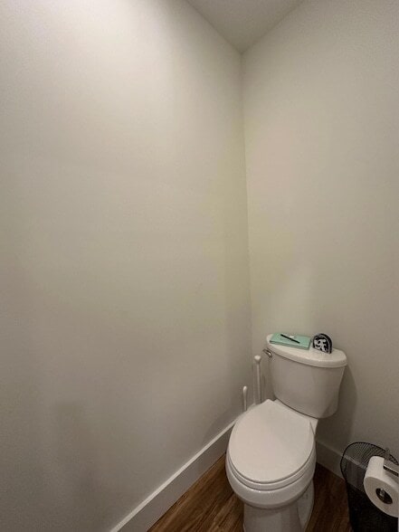 Building Photo - 4819 Whitewood Rd