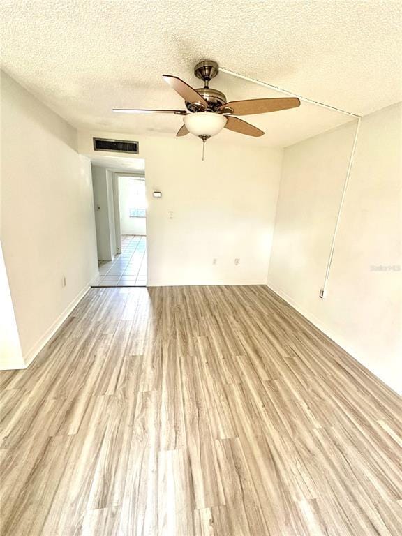 Building Photo - 1452 Holden Ave