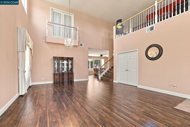 Building Photo - 204 Millbrook Dr