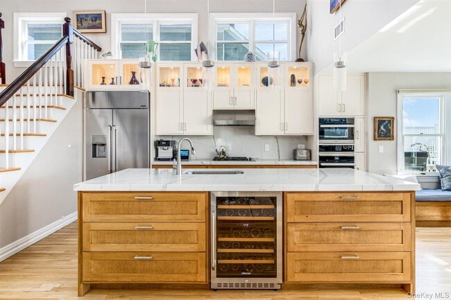 Building Photo - 803 Dune Rd