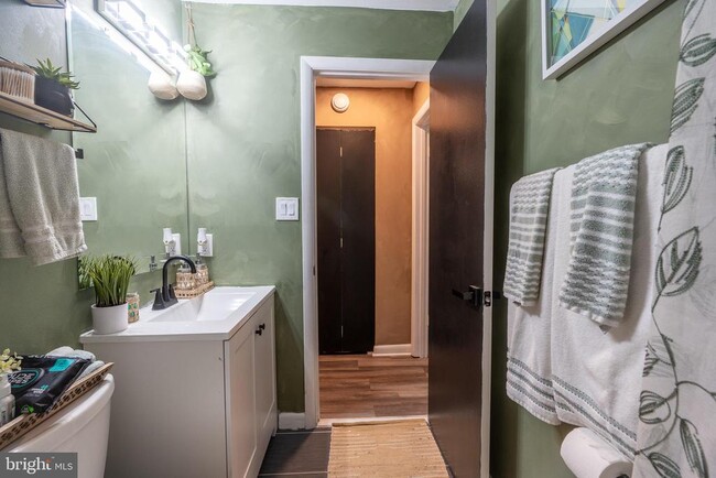 Building Photo - 1188 Windemere Ct