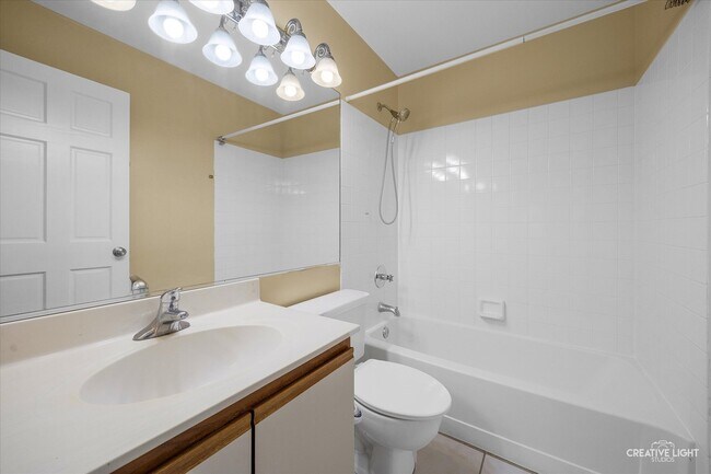 Building Photo - 130 Park Ridge Ct
