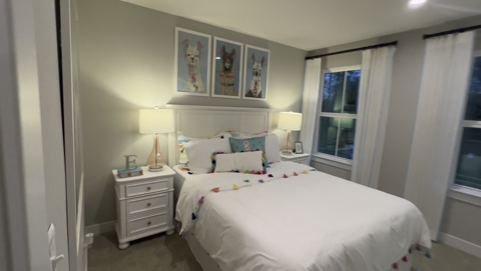 Bedroom 3 - 425 Greenstead Dr